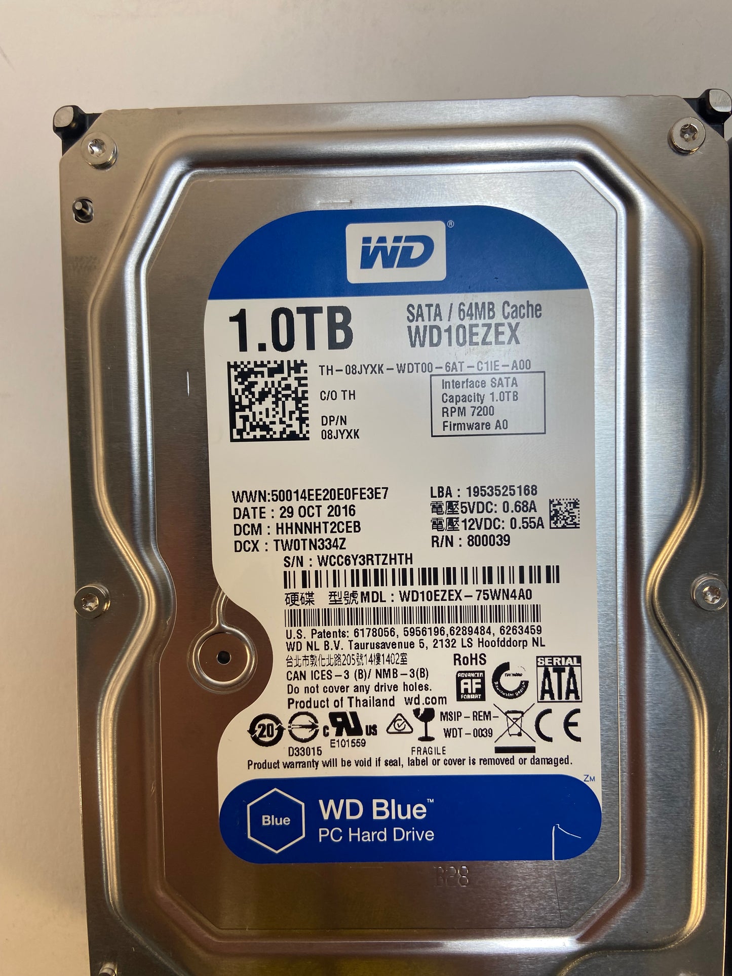 2 Western Digital 3.5" WD Blue 1TB SATA HDD WD10EZEX + 1 TOSHIBA 1TB MQ04ABF100 SATA 2.5" HDD