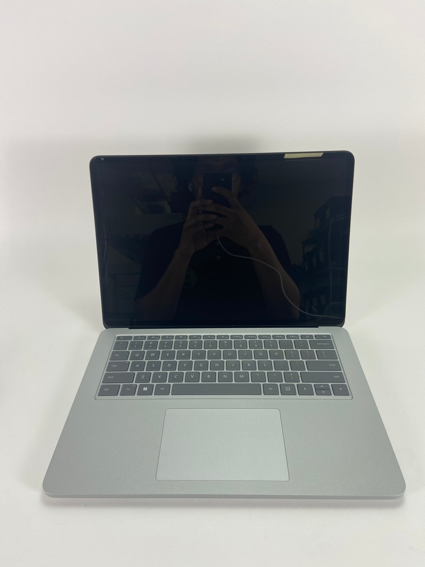 Microsoft Surface Laptop Studio 14.4" i5-11300H 3.1GHz 16GB RAM 256GB SSD