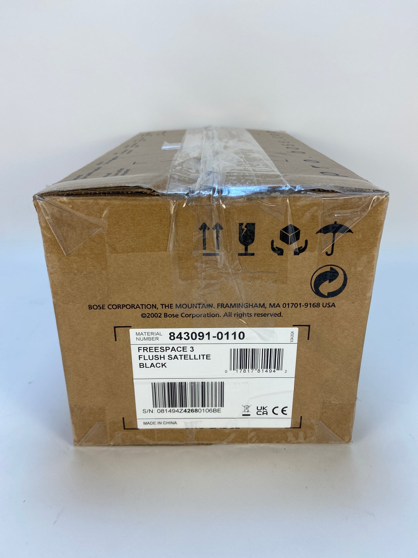 New Bose FreeSpace 3F flush-mount satellites Black/White