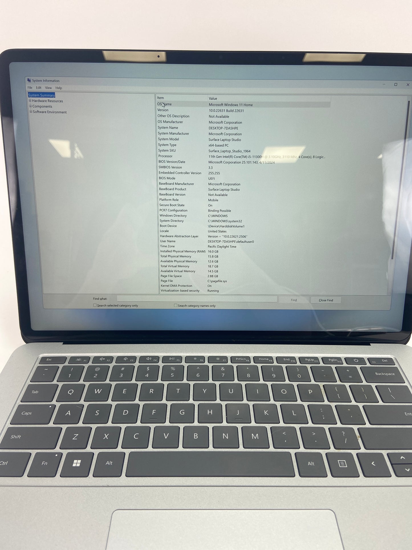 Microsoft Surface Laptop Studio 14.4" i5-11300H 3.1GHz 16GB RAM 256GB SSD