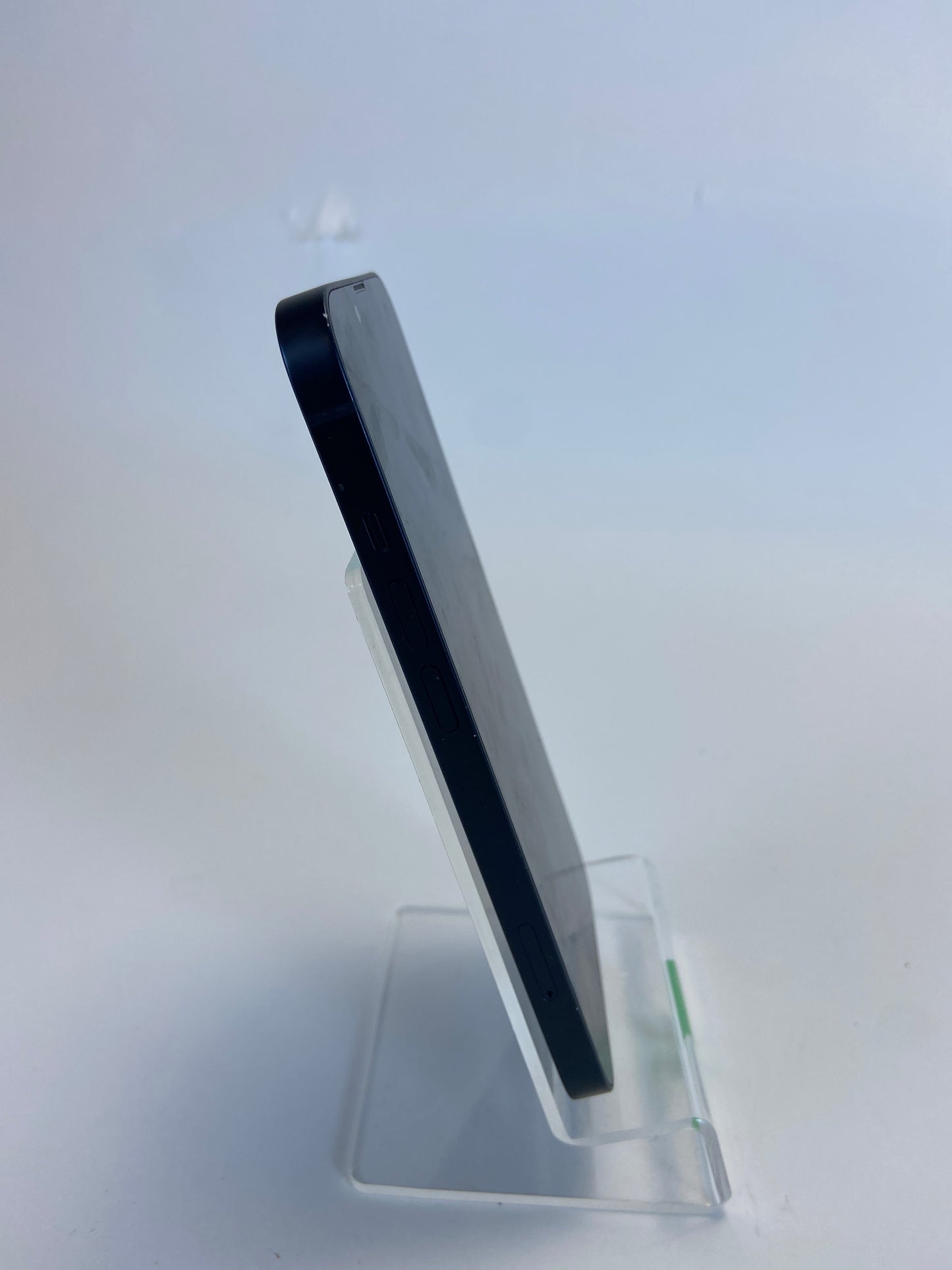T-Mobile Apple iPhone 13 128GB 18.3.2 MIDNIGHT MLML3LL/A