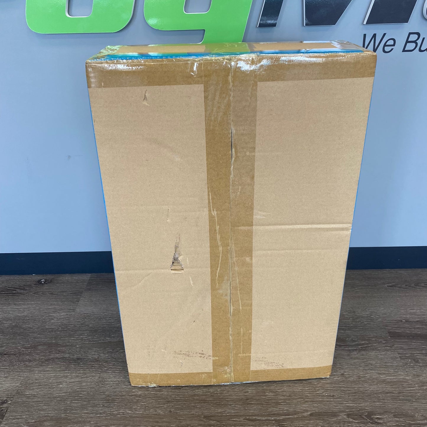 New Eaton EMIT08-10 Metered Input Rack 12A PDU 1P 5-15 120V