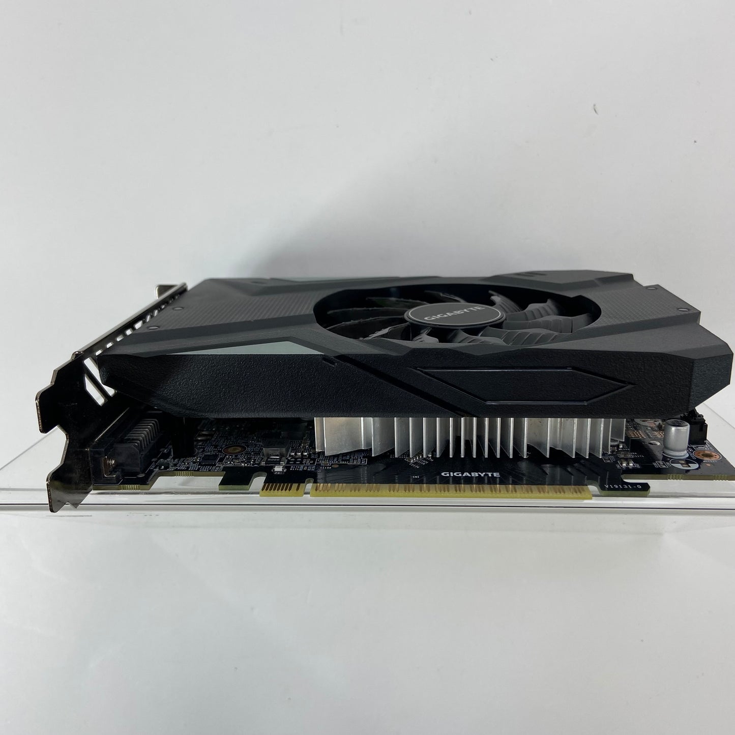 Gigabyte GeForce GTX 1650 OC 4GB GDDR6 Graphics Card GV-N16560C-4GD