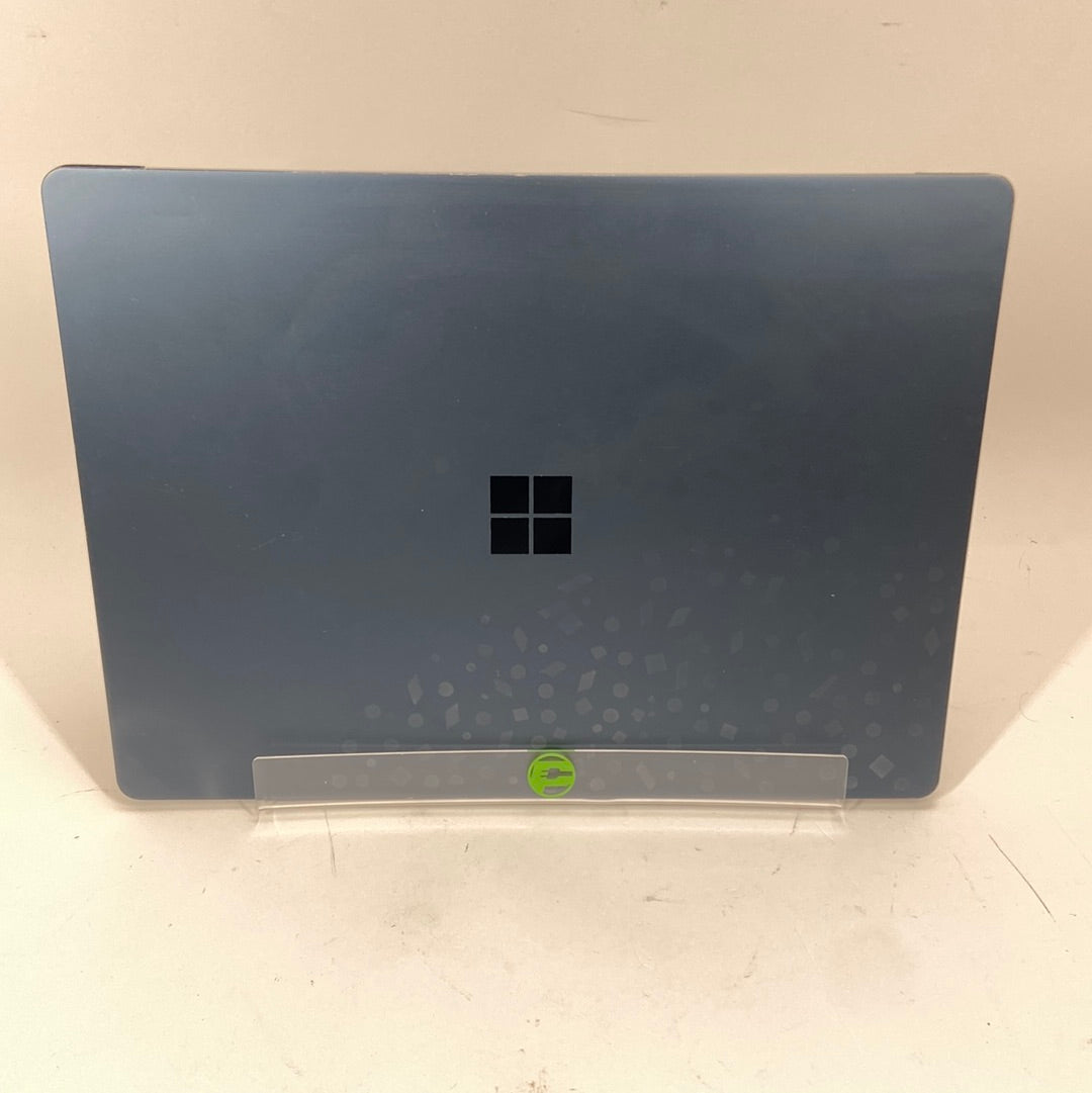 Microsoft Surface Laptop 1769 13.5" i5-7200U 8GB RAM 256GB SSD & Model 1661 Dock