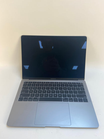 2019 Apple MacBook Air 13.3" i5 1.6GHz 8GB RAM 128GB SSD Silver A1932