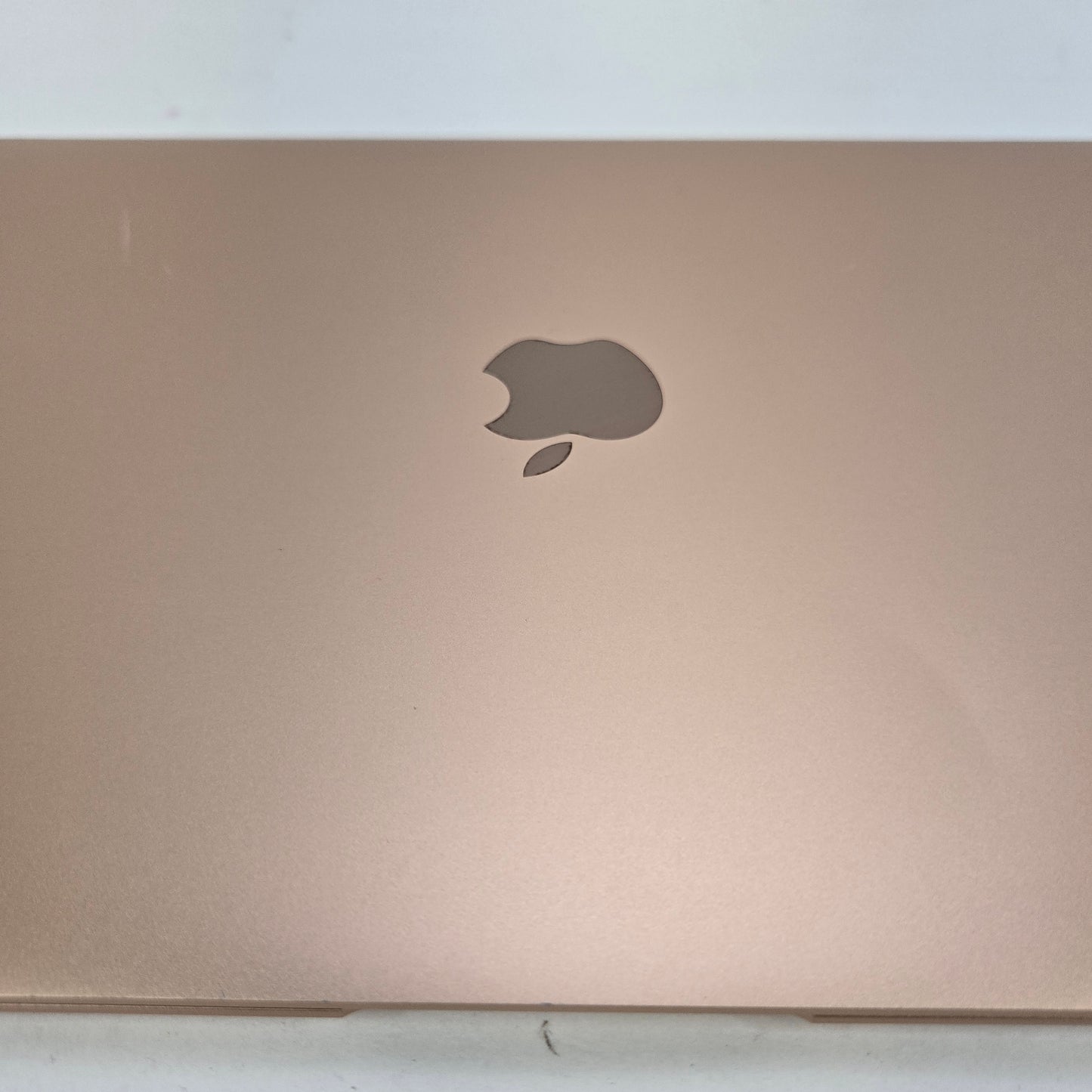 2020 Apple MacBook Air 13.3" M1 3.2GHz 8GB RAM 256GB SSD Rose Gold A2337