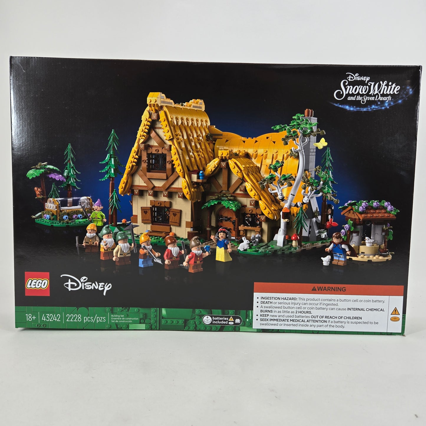 New Lego Disney Snow White and The Seven Dwarves Cottage Set 43242