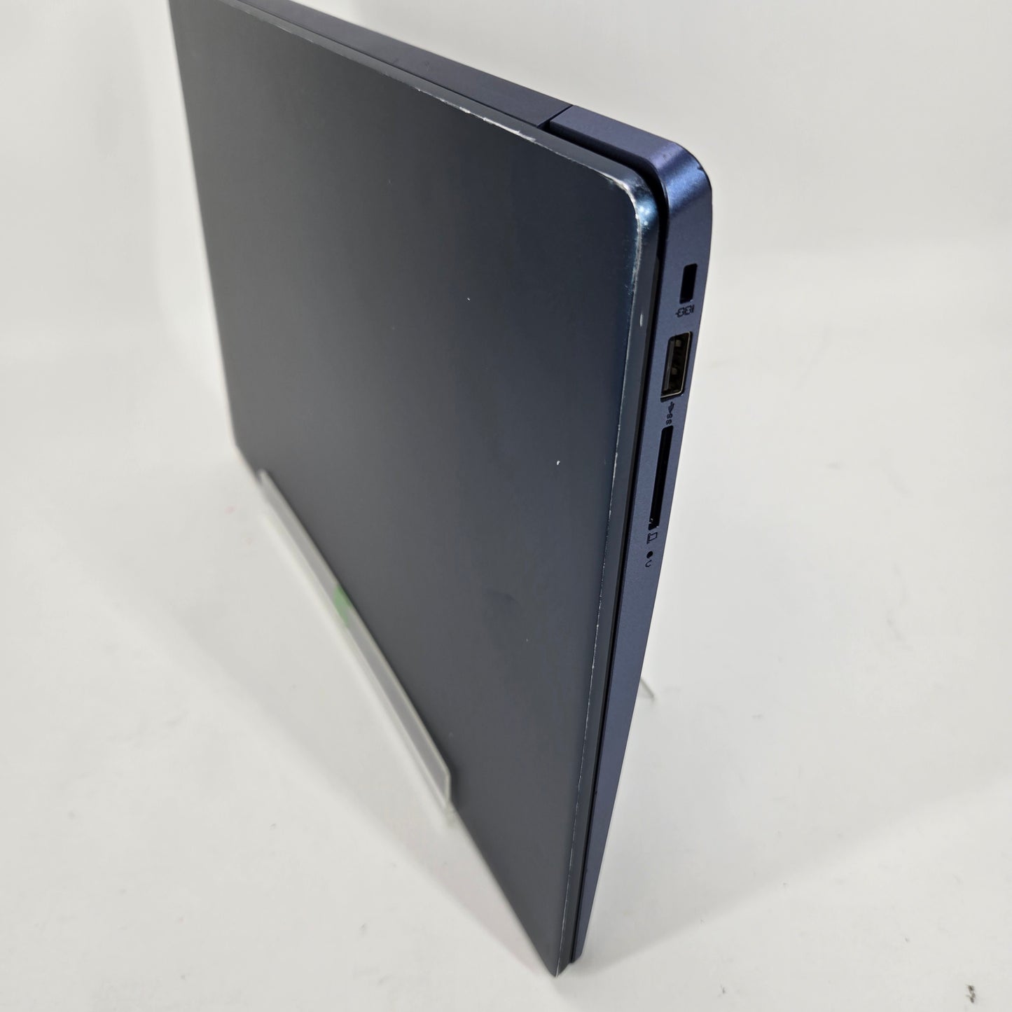 Lenovo Ideapad 330S-15IKB 81F5018EUS 15.6" i3-8130U 2.2GHz 4GB 128GB SSD