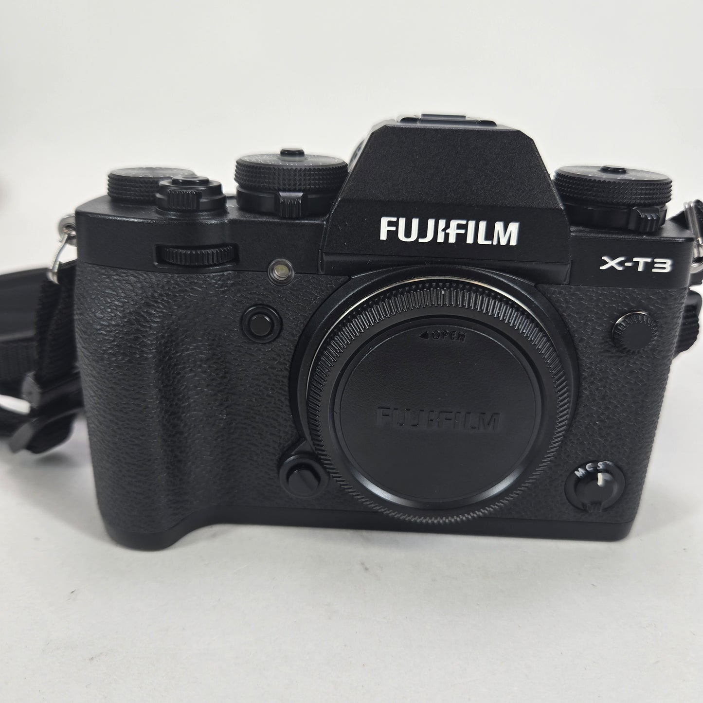 Fujifilm XT-3 16588509 40MP Mirrorless Camera Body Only