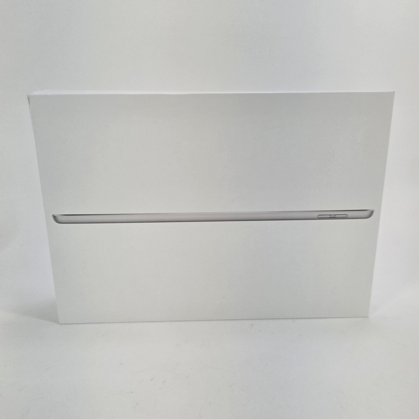 Unlocked Apple iPad 9th Gen 64GB 16.7.1 Silver A2603