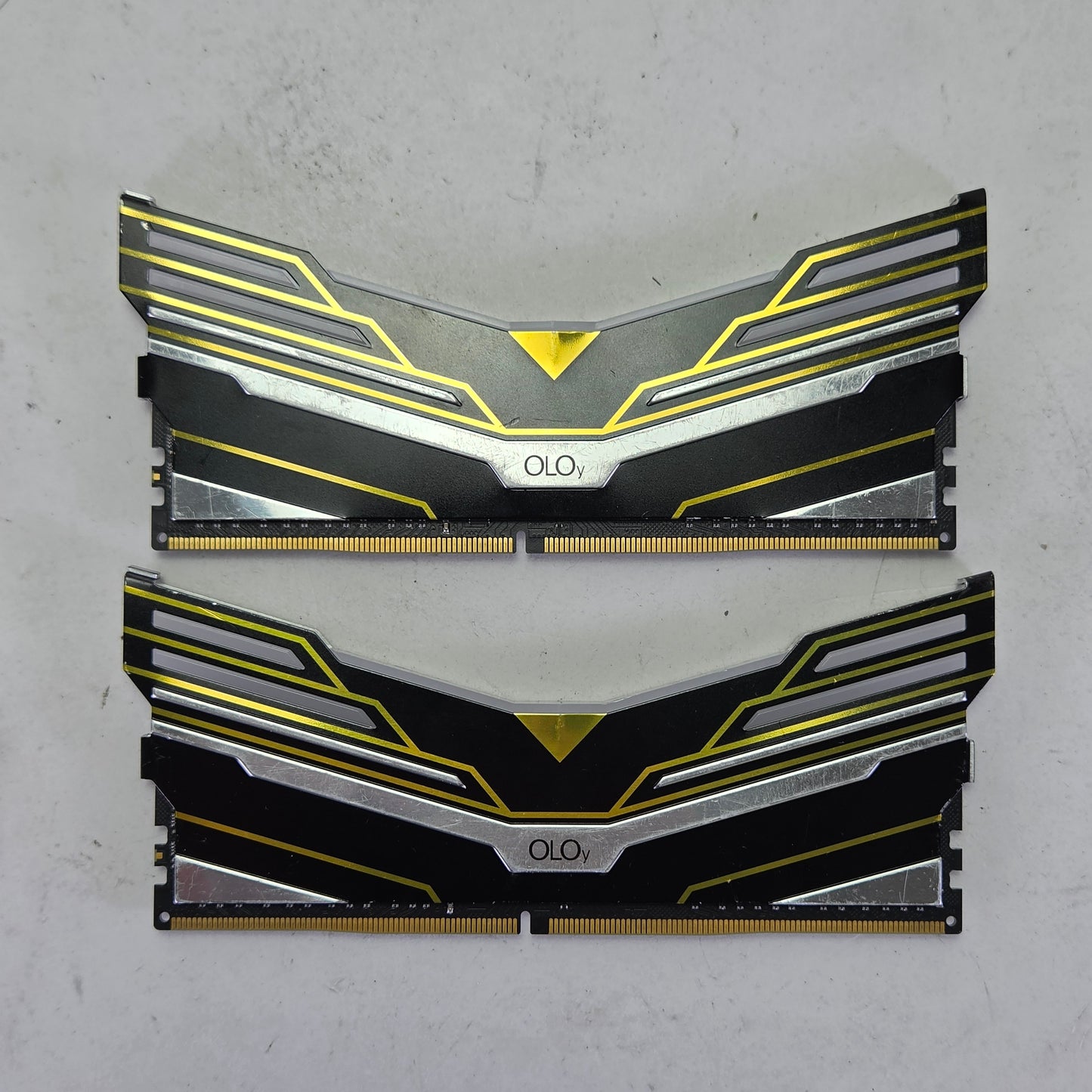 OLOy Warhawk 16GB (2x8GB) RAM DDR4 3200MHz Memory Kit