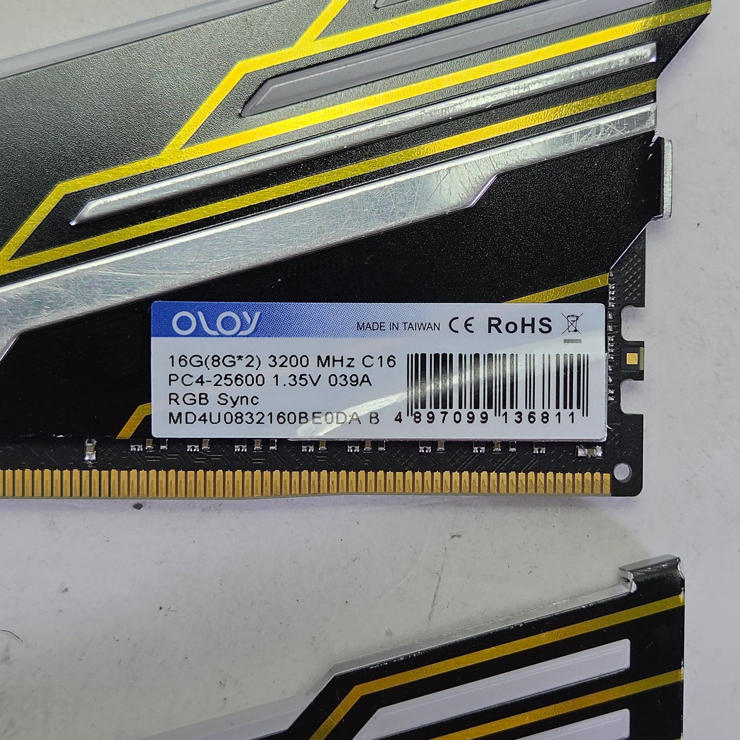 OLOy Warhawk 16GB (2x8GB) RAM DDR4 3200MHz Memory Kit