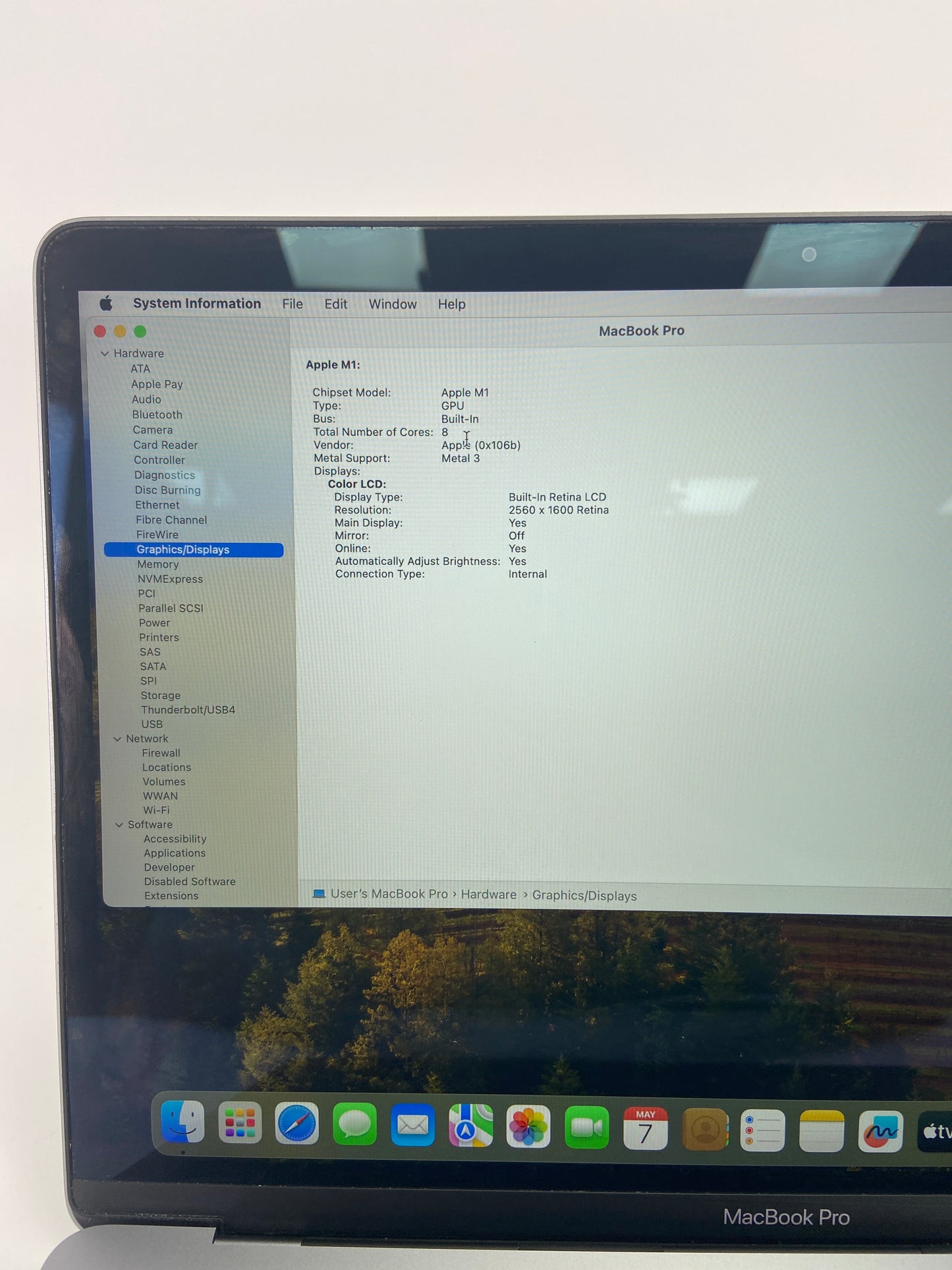 2020 Apple MacBook Pro 13.3" M1 8C GPU 3.2GHz 8GB RAM 256GB SSD A2338 [Scuffed]