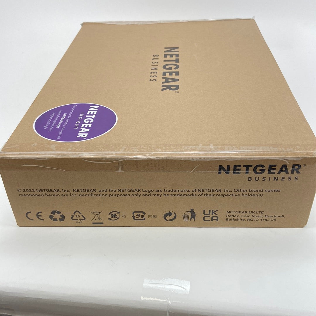 New In Box Netgear Prosafe GS728TPP-300NAS Ethernet Smart Switch - 28 Ports