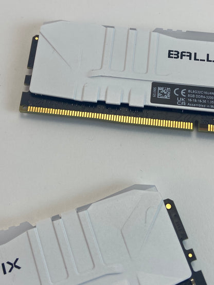 Crucial Ballistix 16GB (2x8GB) DDR4 3200MHz BL8G32C16U4WL.8FE + T-Force Vulcan 8GB 3000MHz