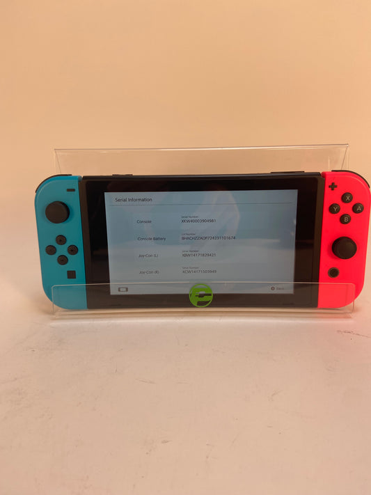 Nintendo Switch Video Game Console V2 HAC-001(-01)  Red/Blue