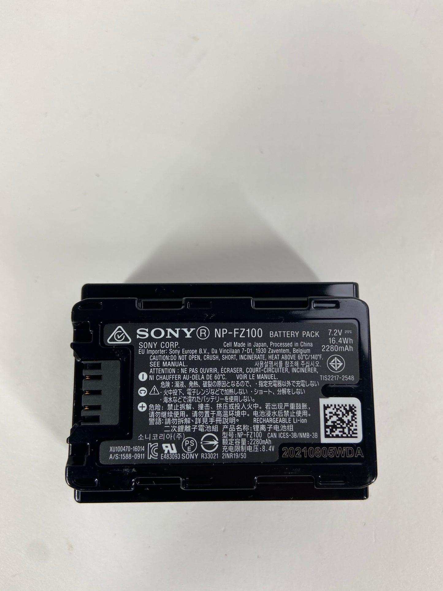 Sony Alpha 7 III 24.2 Full-Frame Mirrorless Digital Camera 238 Shutter Count