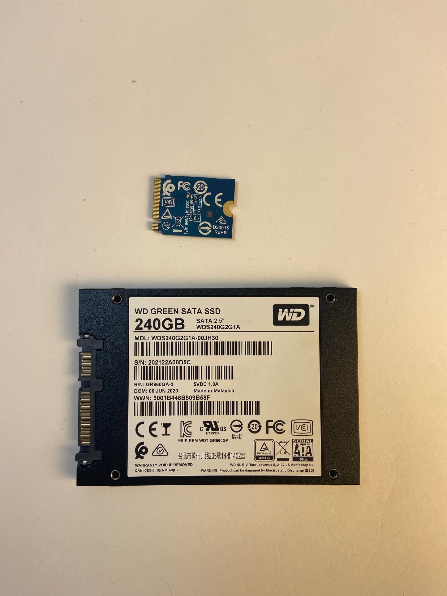 Western Digital WD Green 240GB and SN530 NVME  512GB SSD