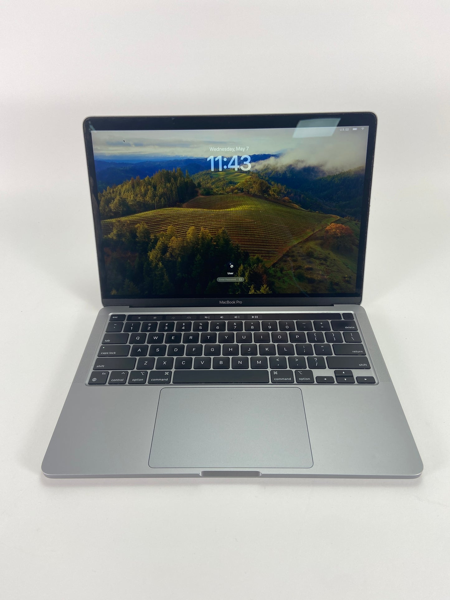 2020 Apple MacBook Pro 13.3" M1 8C GPU 3.2GHz 8GB RAM 256GB SSD A2338 [Scuffed]