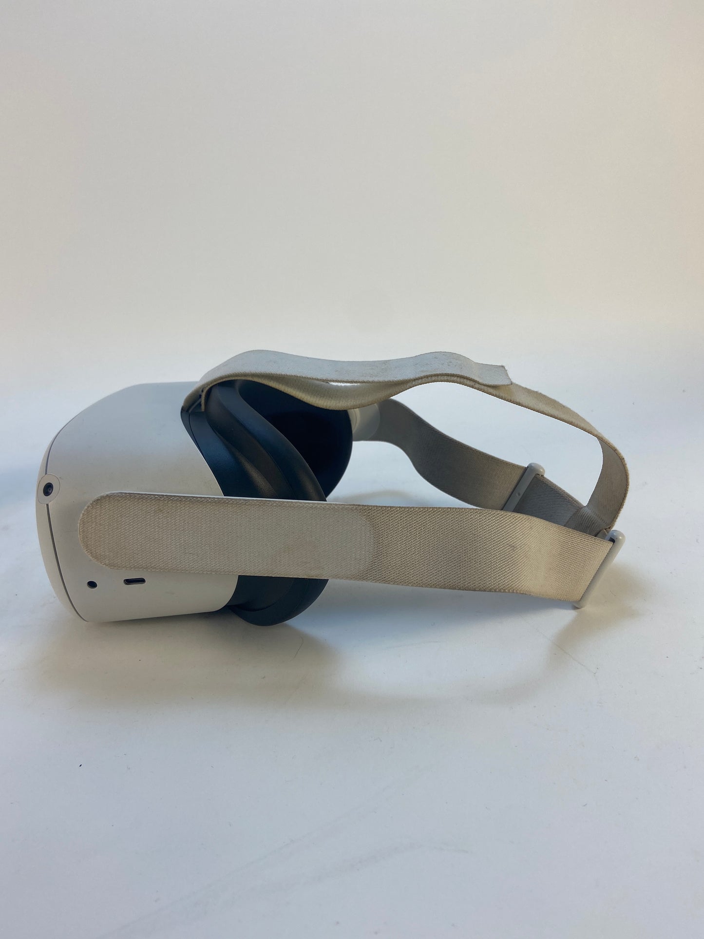 Meta Quest 2 128GB VR System KW49CM