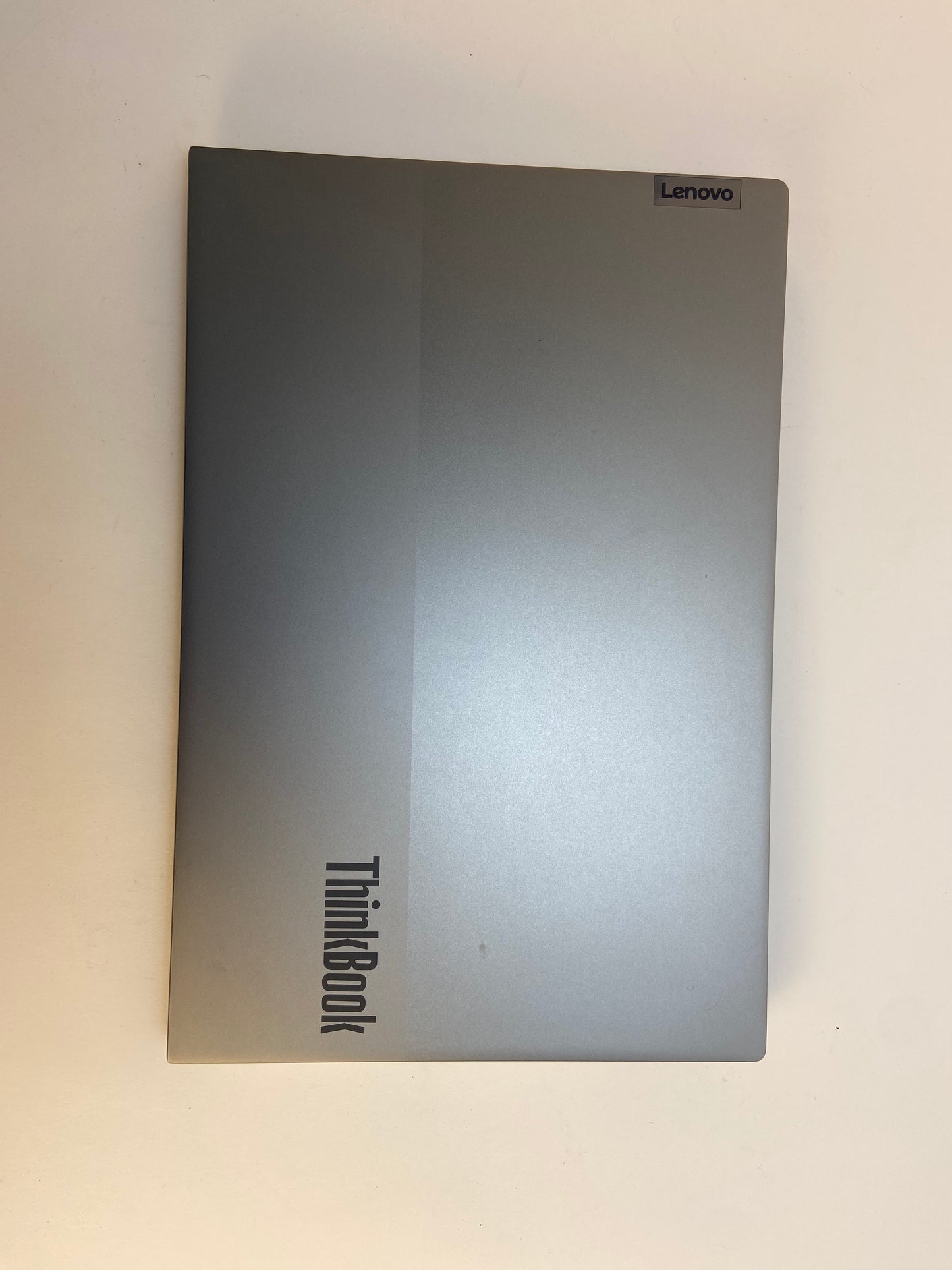 Lenovo ThinkBook 14 G4 000LUS 14" Ryzen 7 5825U 2.0GHz 16GB RAM 512GB SSD