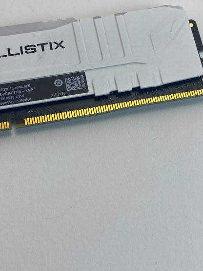 Crucial Ballistix 16GB (2x8GB) DDR4 3200MHz BL8G32C16U4WL.8FE + T-Force Vulcan 8GB 3000MHz