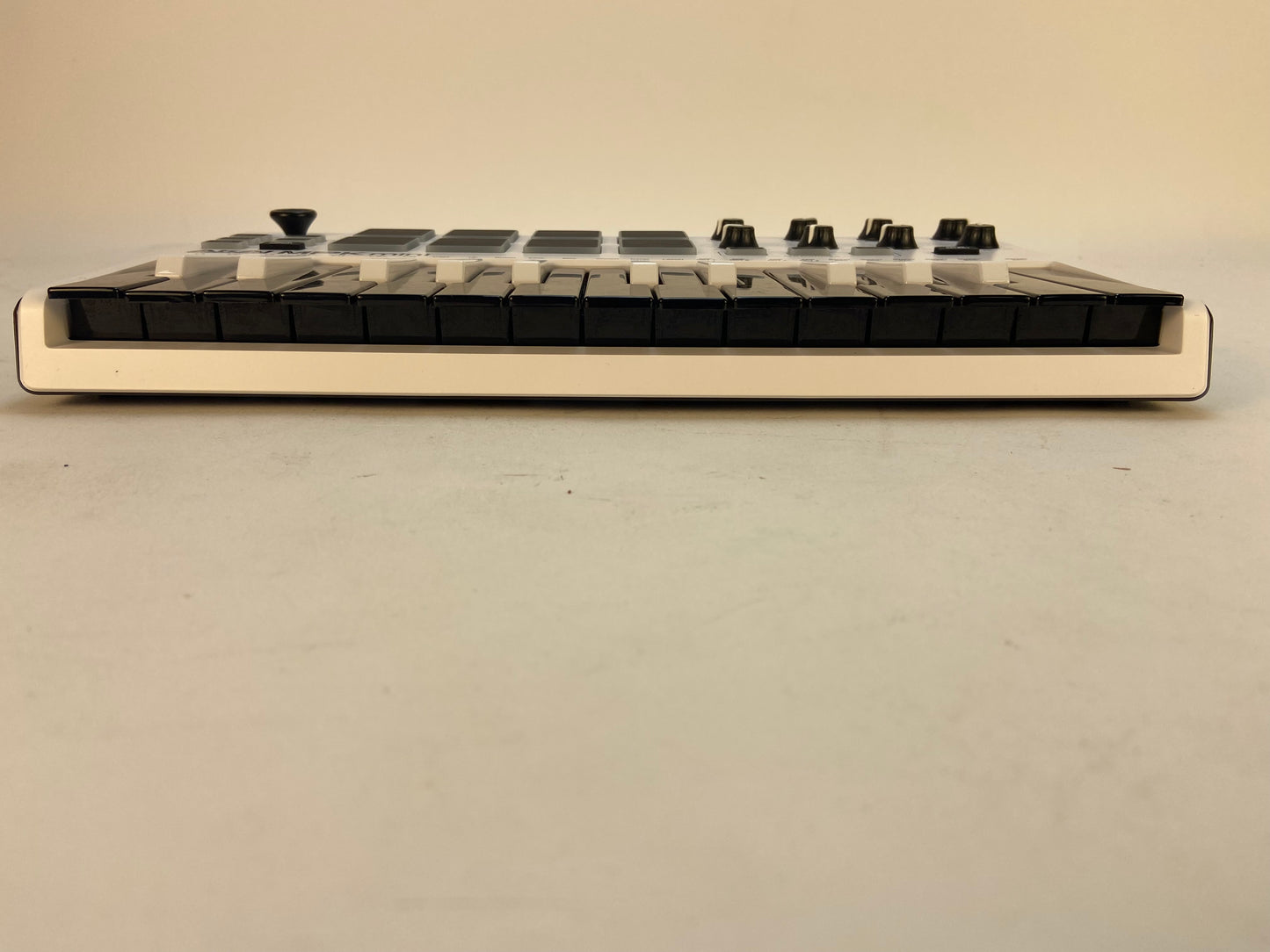 AKAI MPK Mini 16-Channel MIDI Keyboard