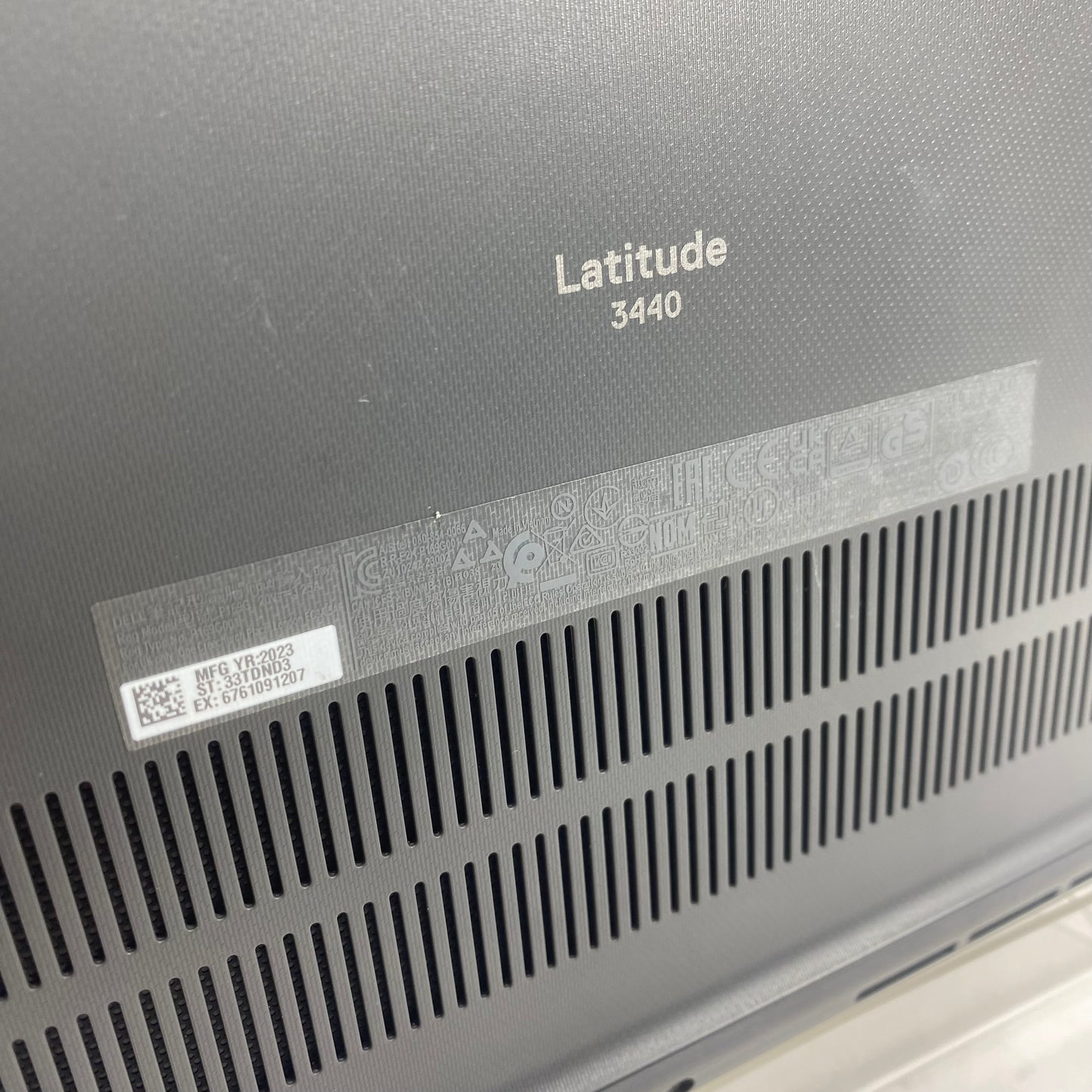 Dell Latitude 3440 P169G 14" Core i5-1335U 1.30 GHz 8GB 256GB SSD