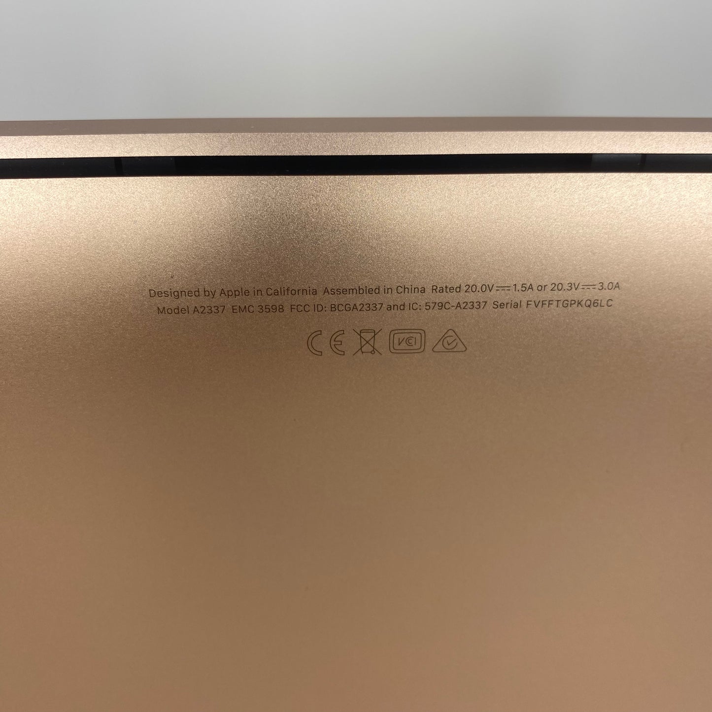 2020 Apple MacBook Air 13.3" M1 3.2GHz 8GB RAM 256GB SSD Rose Gold A2337