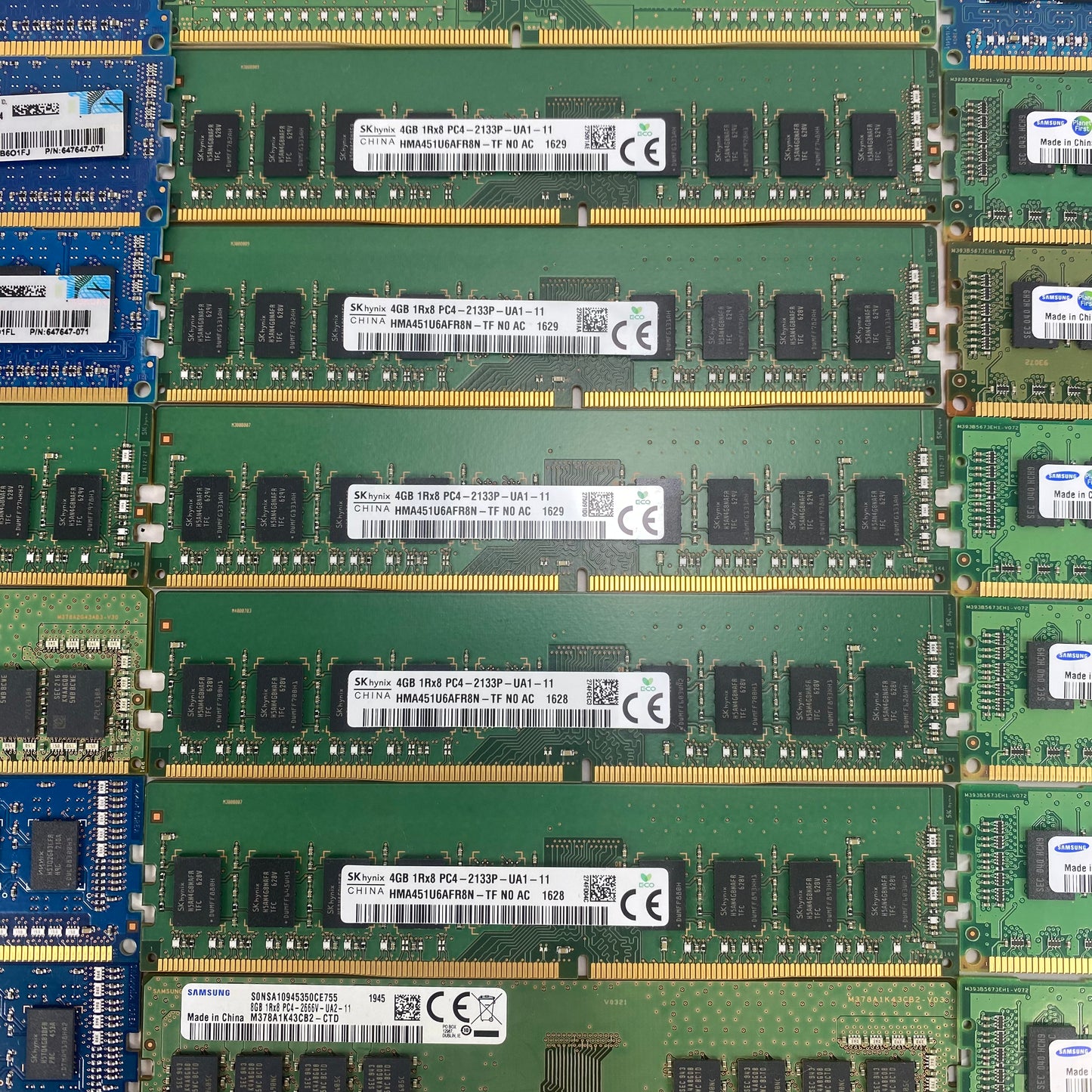 Lot Of DDR3/DDR4 Server Memory (Over 200GB, 54 Sticks)