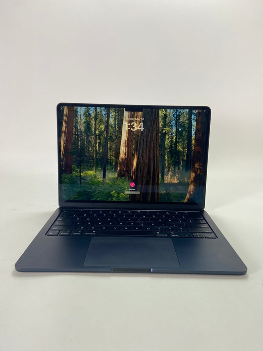 2022 Apple MacBook Air 13.6" M2 8C GPU 3.5GHz 8GB RAM 256GB SSD A2681