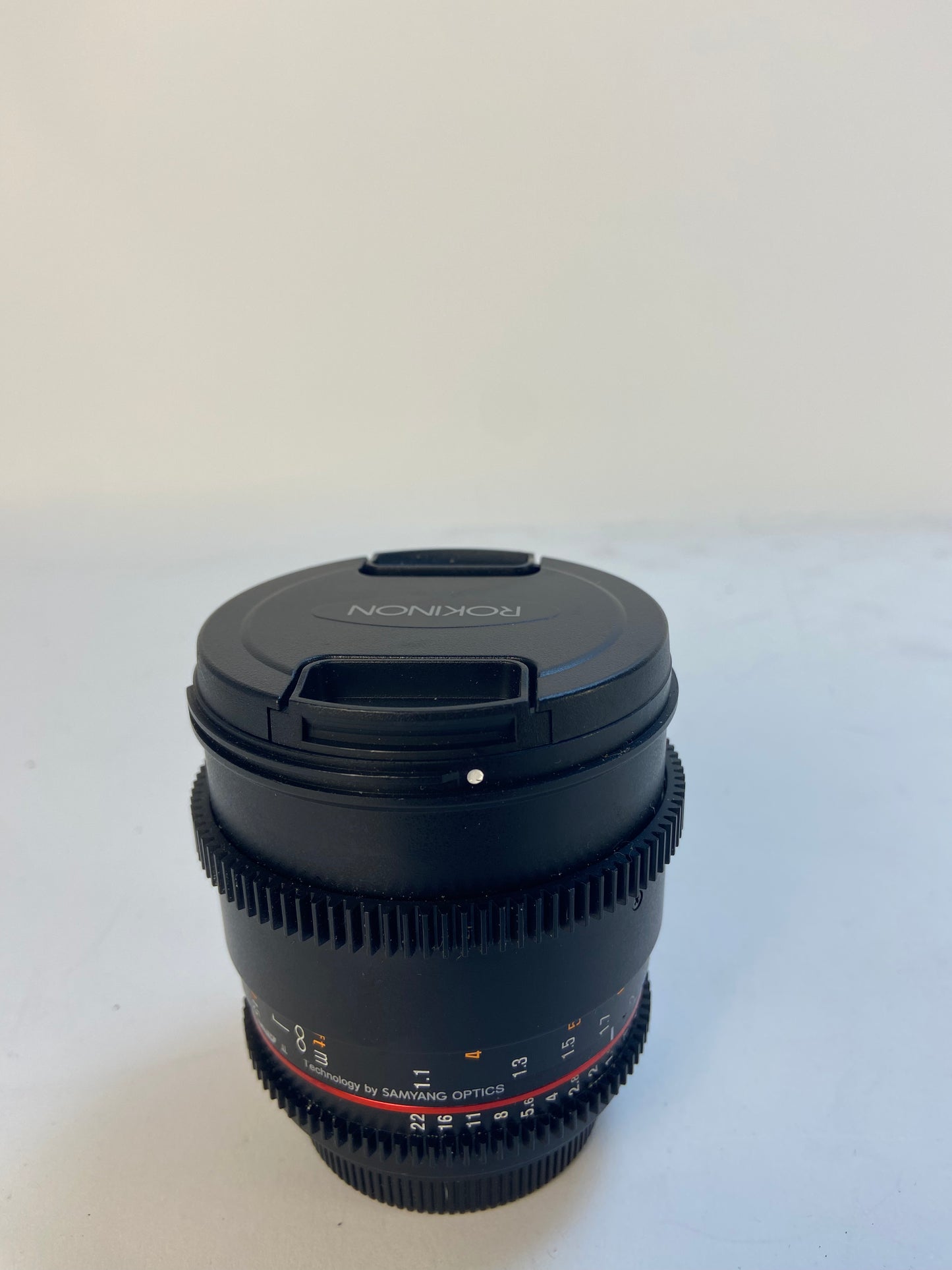 Rokinon Wide Angle Cine DS 4.5-54mm f/1.4 For Canon EF Mount