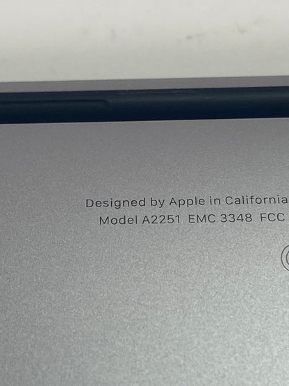 2020 Apple MacBook Pro 13.3" i5 2.0GHz 16GB RAM 500GB SSD Space Gray A2251