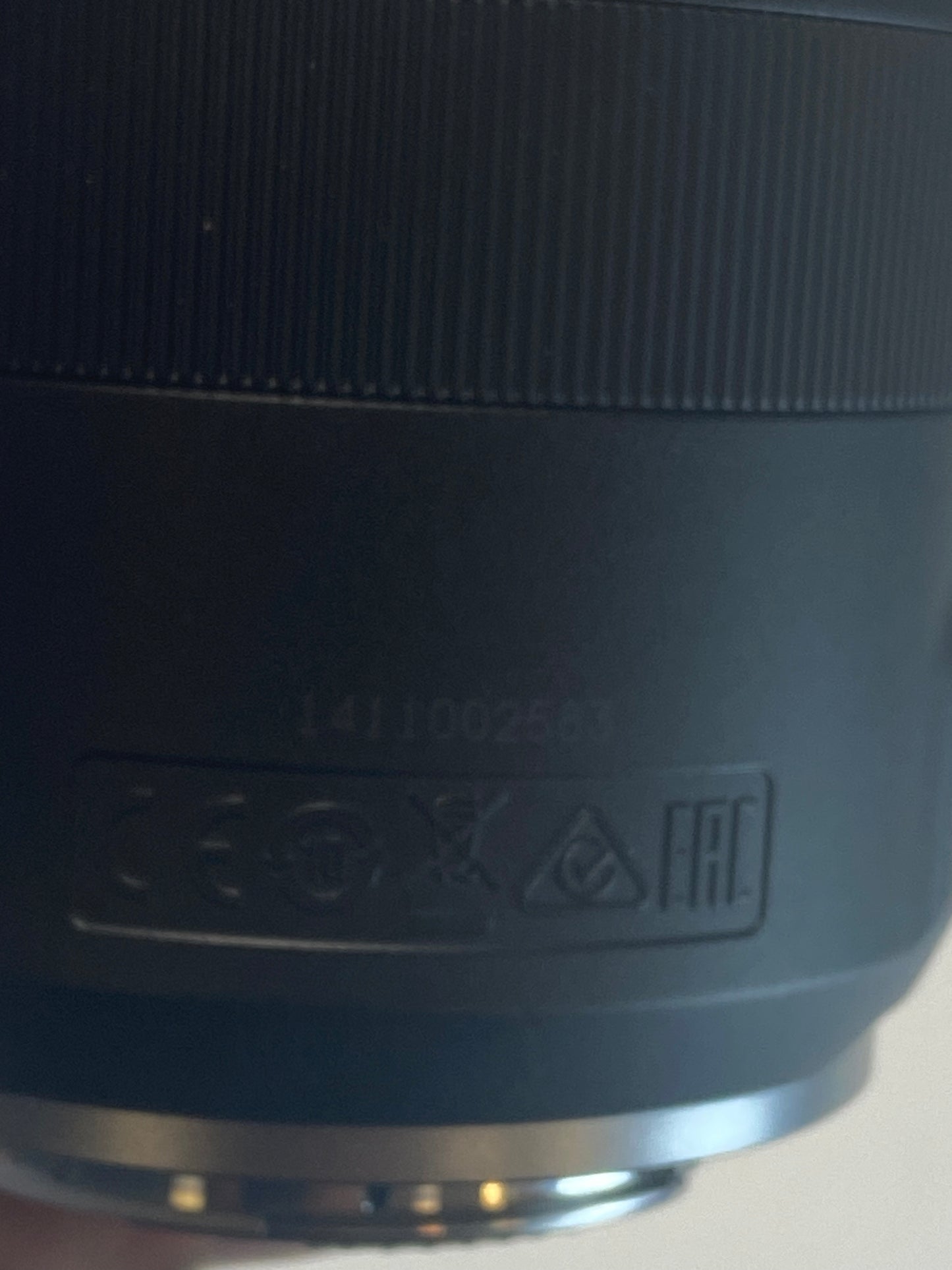 Canon RF Macro Lens 85mm f/2 STM