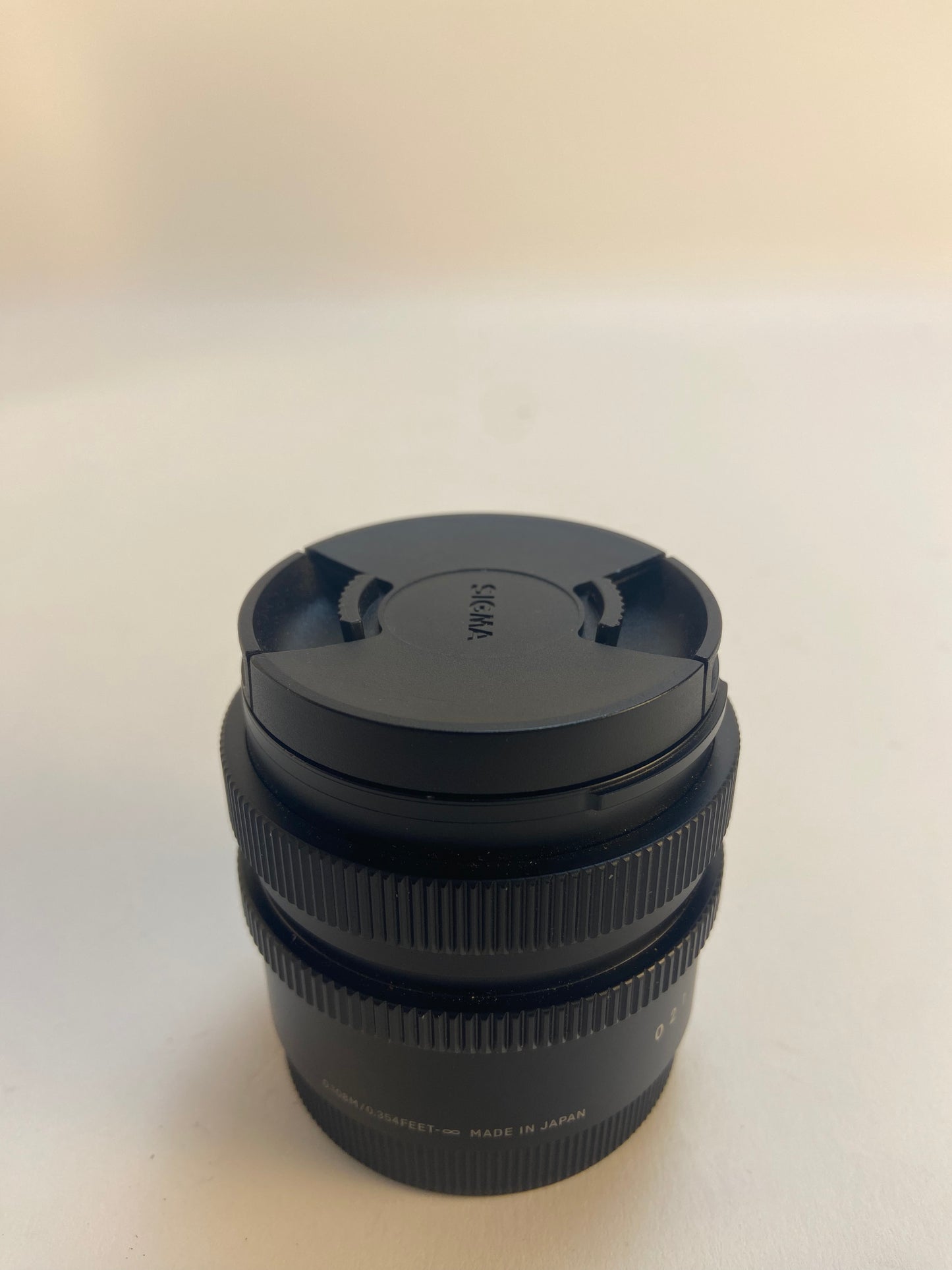 Sigma Contemporary Lens 24mm f/3.5 For Sony E-Mount