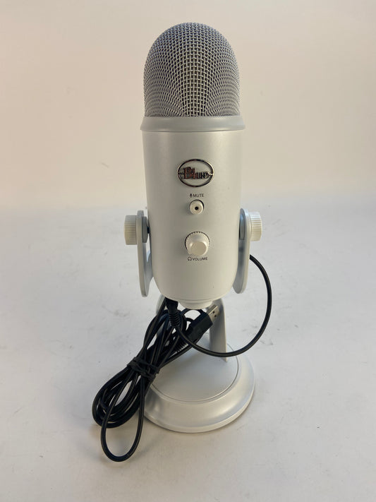 Blue Yeti 20 Hz - 20 kHz Microphone 888-000368