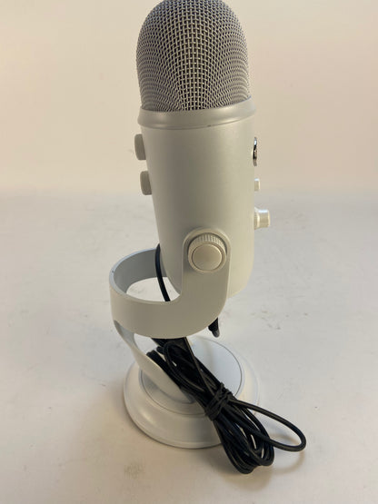 Blue Yeti 20 Hz - 20 kHz Microphone 888-000368