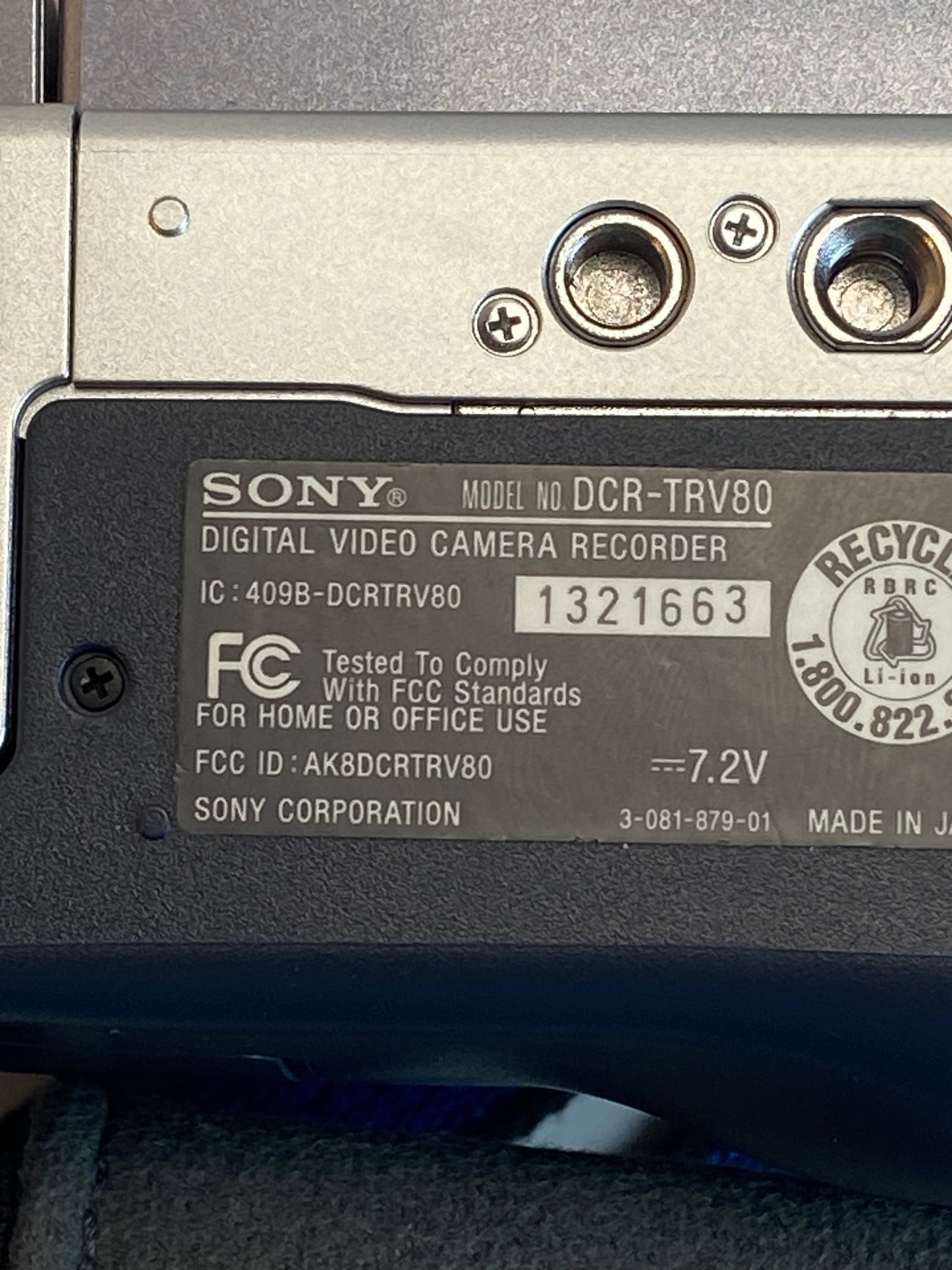 Sony DCR-TRV80. Handycam