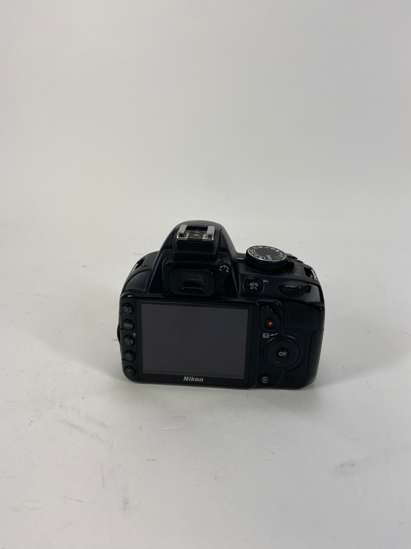 Nikon D3100 14.2MP Digital Camera 24354 Shutter Count Body Only