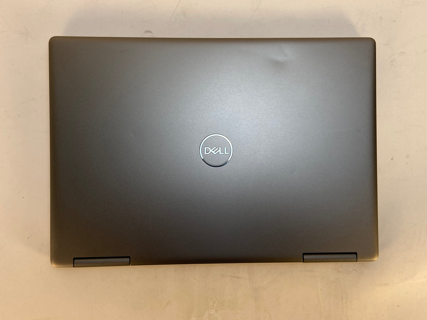 Dell Inspiron 7373 18248950838 13.3" i5 8250u 1.6GHz 8GB RAM 256GB SSD