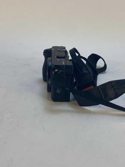 Sony Alpha A6400 20.1MP Mirrorless Digital Camera Unable to obtain Shutter Count