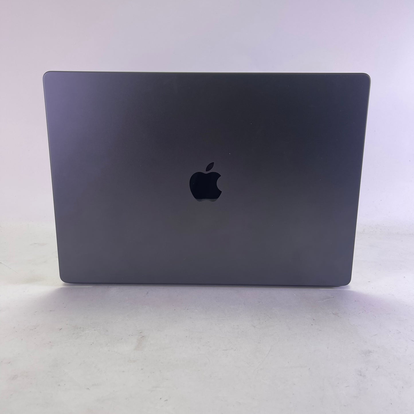2026 Apple MacBook Pro 16" M5 Pro 20C GPU 4.6GHz 24GB RAM 1TB SSD MGEA4LL/A